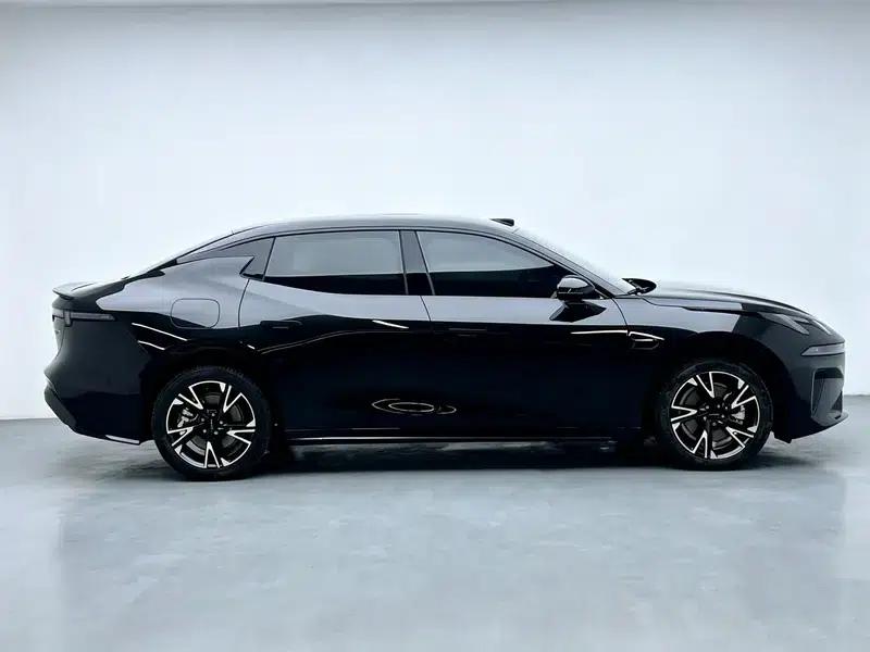 Lynk & Co 07 EM-P 2026 Model, 126km Long Range Max — миниатюра 8