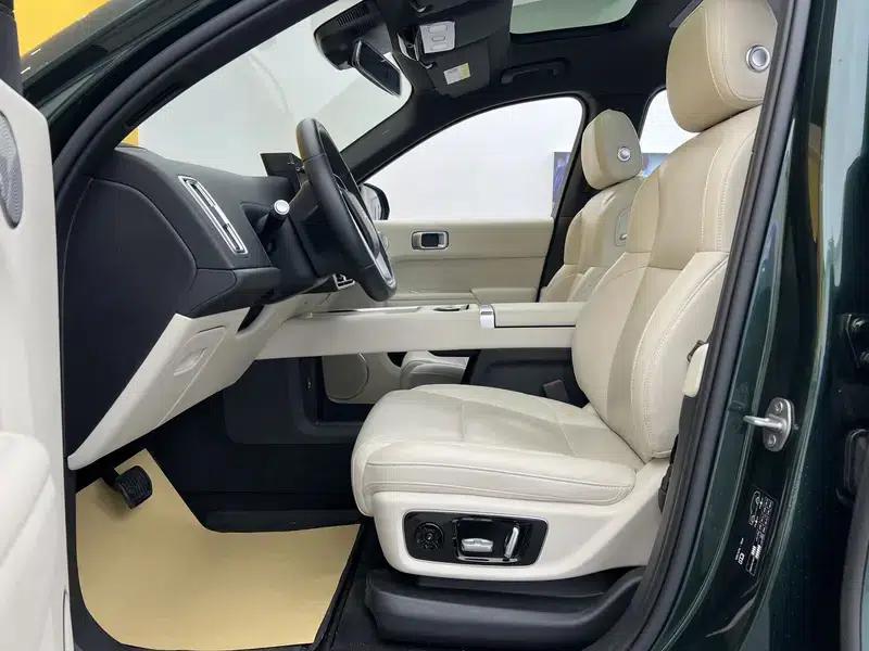 Li Auto L9 2023 Pro Edition — миниатюра 44