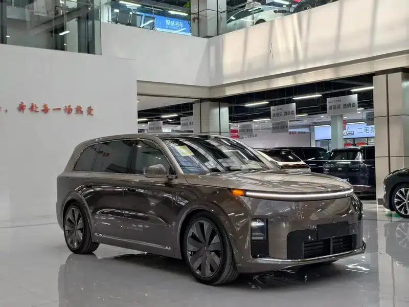 Li Auto L9 2026 Livis — миниатюра 3