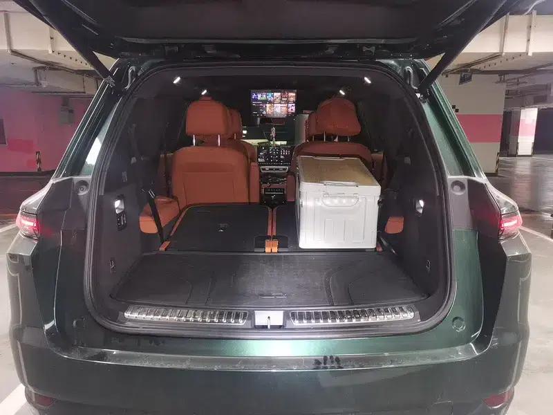 Li Auto L9 2022 Max Edition — миниатюра 21