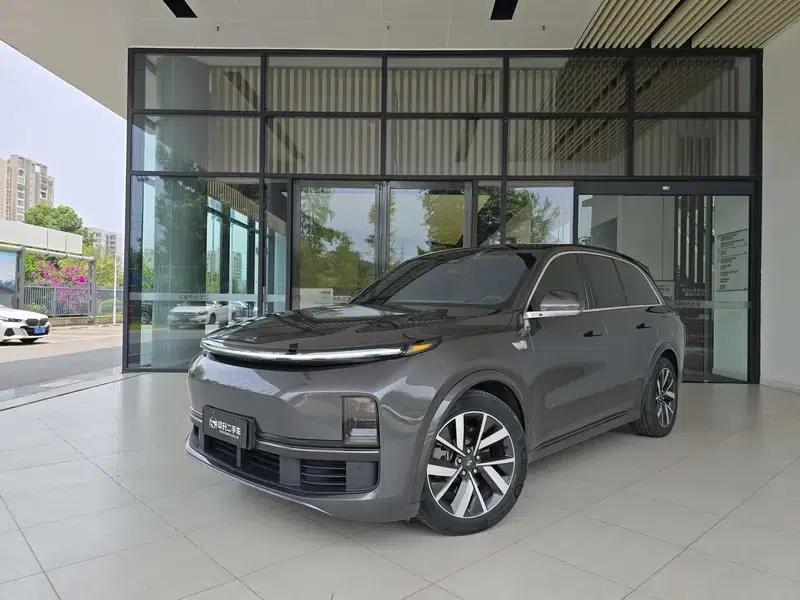 Li Auto L8 2023 Pro Edition — миниатюра 1
