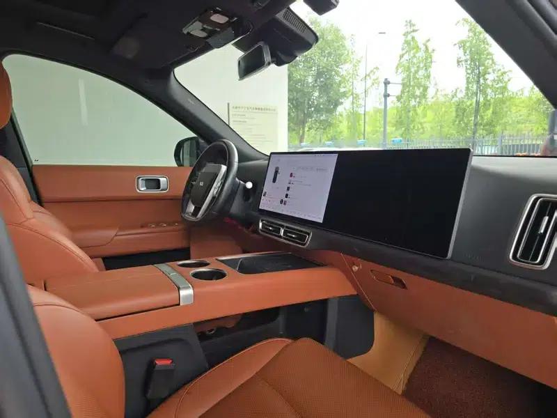 Li Auto L8 2023 Pro Edition — миниатюра 12