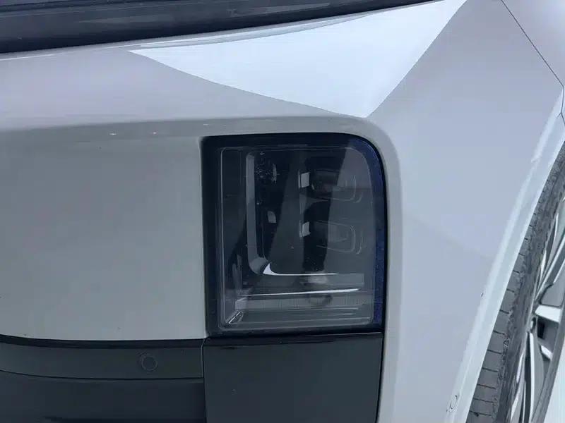 Li Auto L6 2024 Max Edition — миниатюра 12