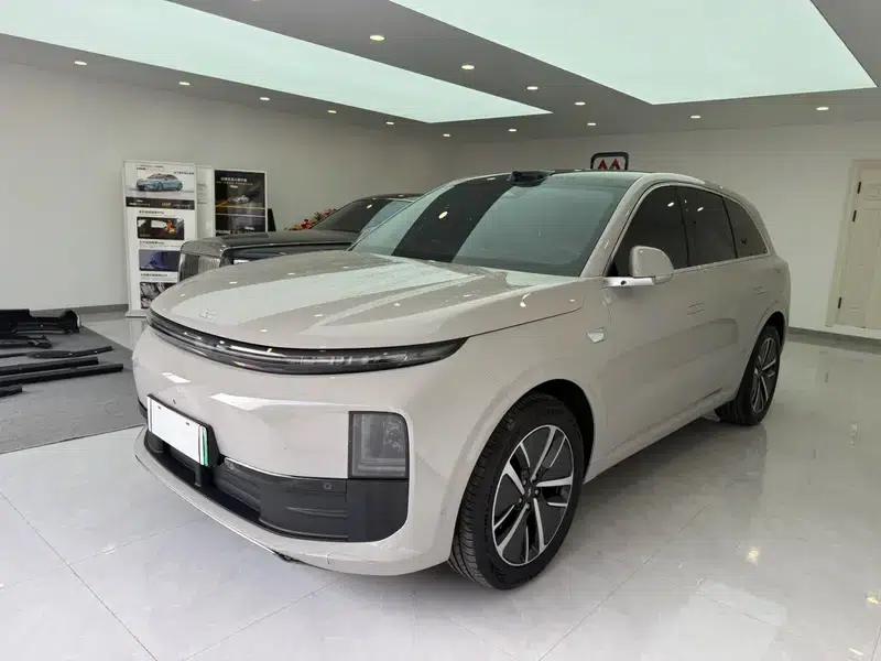 Li Auto L6 2024 Max Edition — миниатюра 1