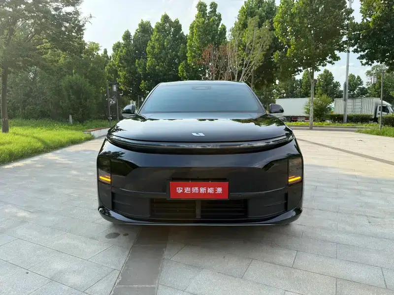 Li Auto L6 2024 Pro Edition — миниатюра 9