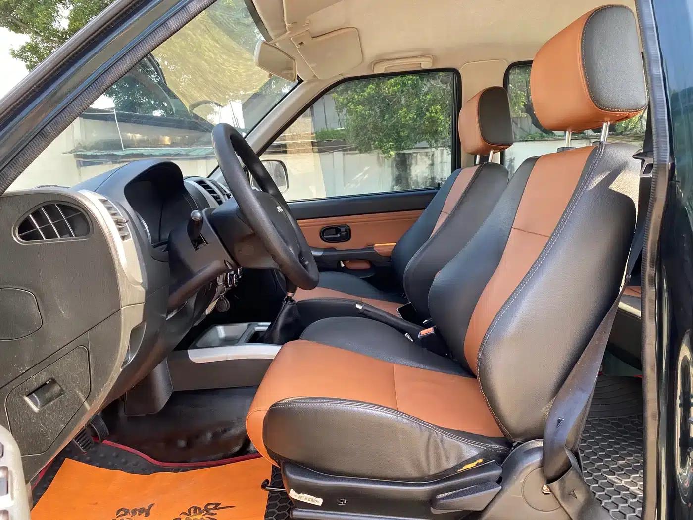 Baodian 2018 Model 2.9T New Value Two-Wheel Drive Diesel Comfort Standard Cargo Box JX4D30B5L — миниатюра 11