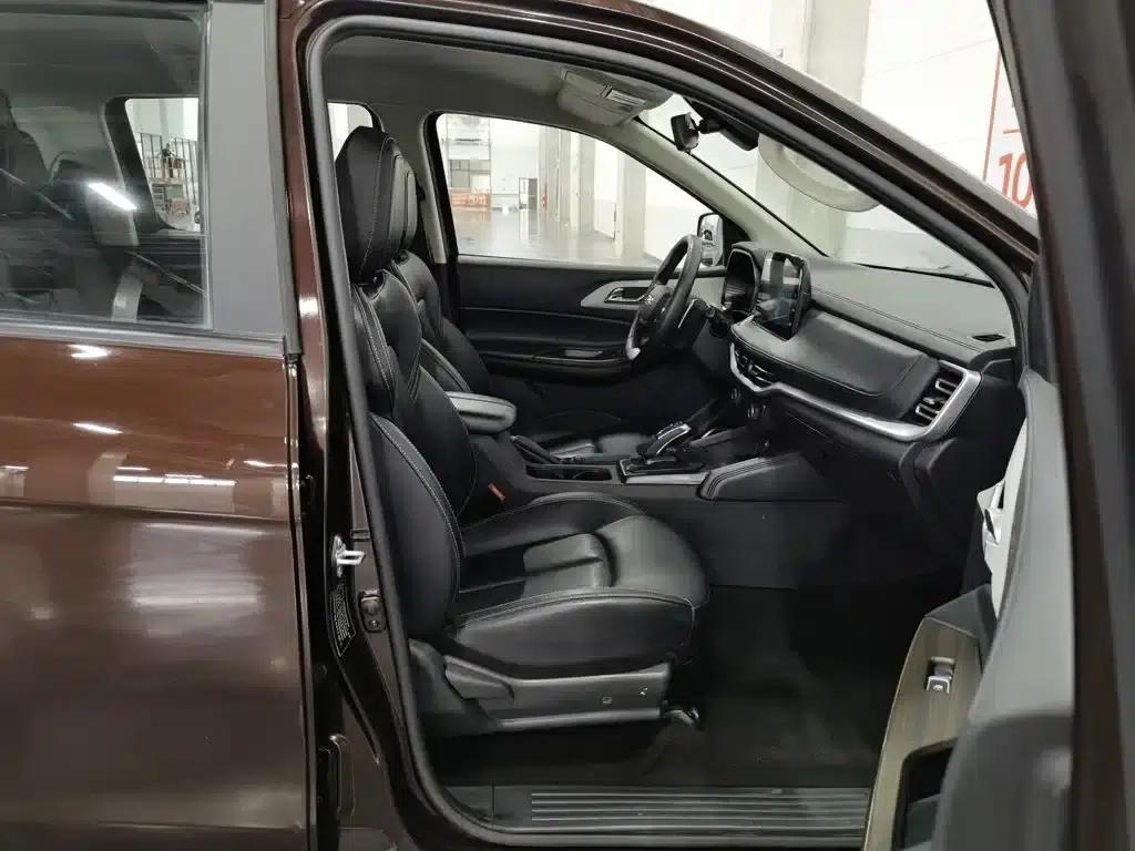 Yuhu 7 2022 2.0T Automatic Gasoline 4WD Comfort Edition Long Wheelbase JX4G20A6L — миниатюра 23