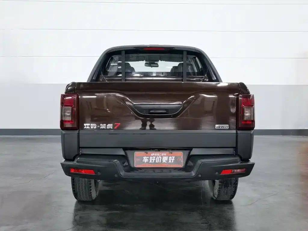 Yuhu 7 2022 2.0T Automatic Gasoline 4WD Comfort Edition Long Wheelbase JX4G20A6L — миниатюра 4