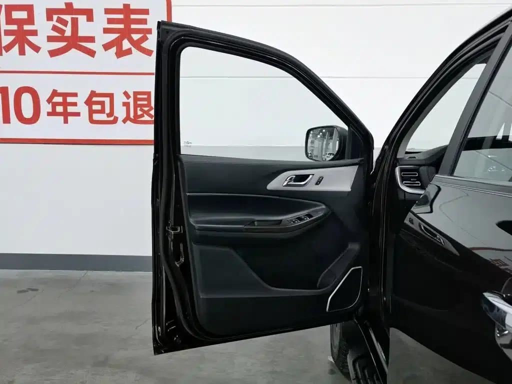 Yuhu 7 2022 2.0T Automatic Gasoline 4WD Comfort Edition Long Wheelbase JX4G20A6L — миниатюра 8