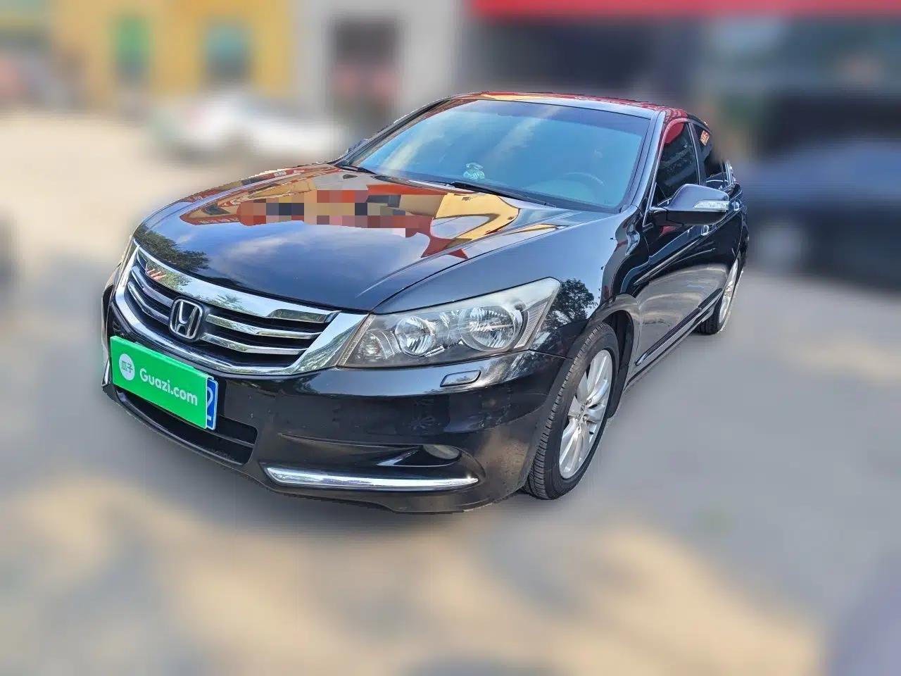 Honda Accord 2013 2.4L SE — миниатюра 1