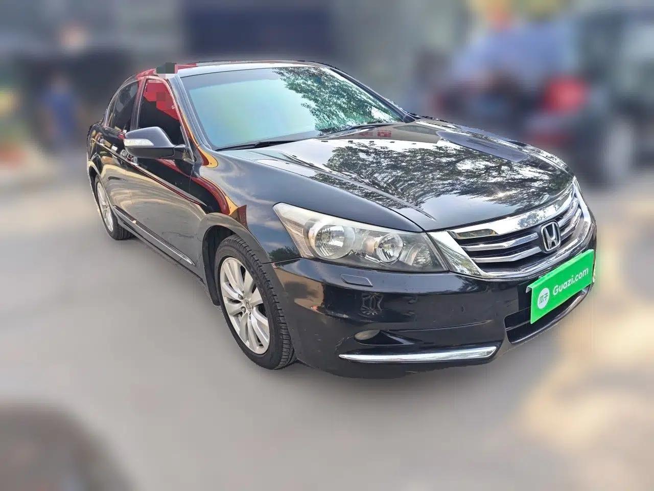 Honda Accord 2013 2.4L SE — миниатюра 3