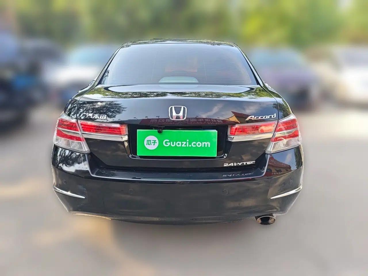 Honda Accord 2013 2.4L SE — миниатюра 5