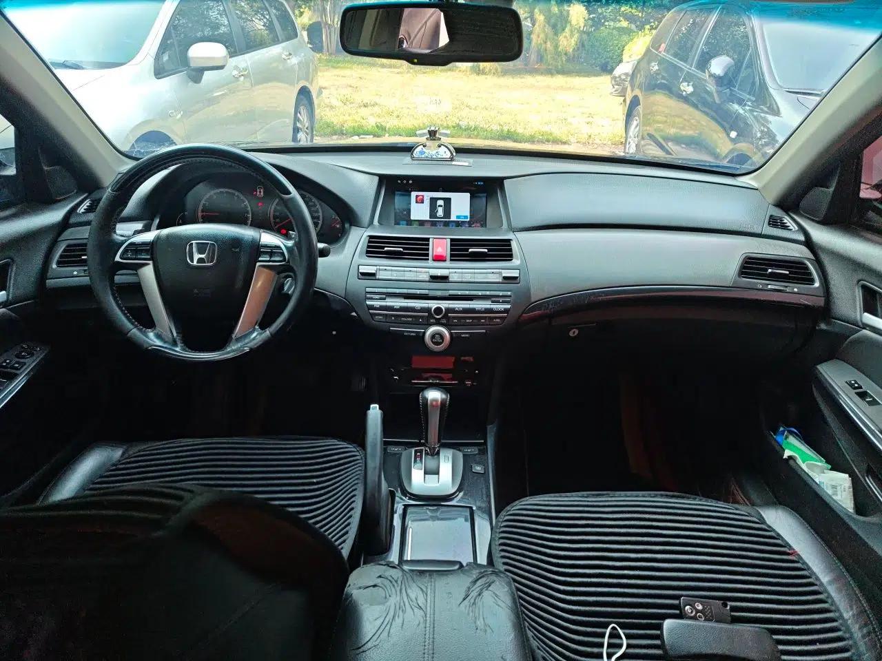 Honda Accord 2013 2.4L SE — миниатюра 9