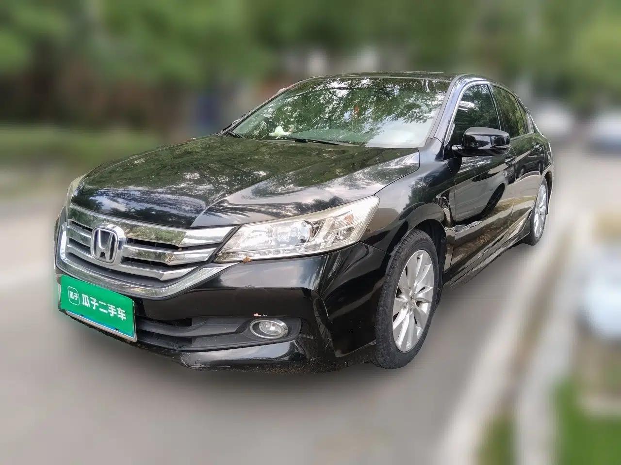 Honda Accord 2014 2.4L EX Luxury Edition — миниатюра 1