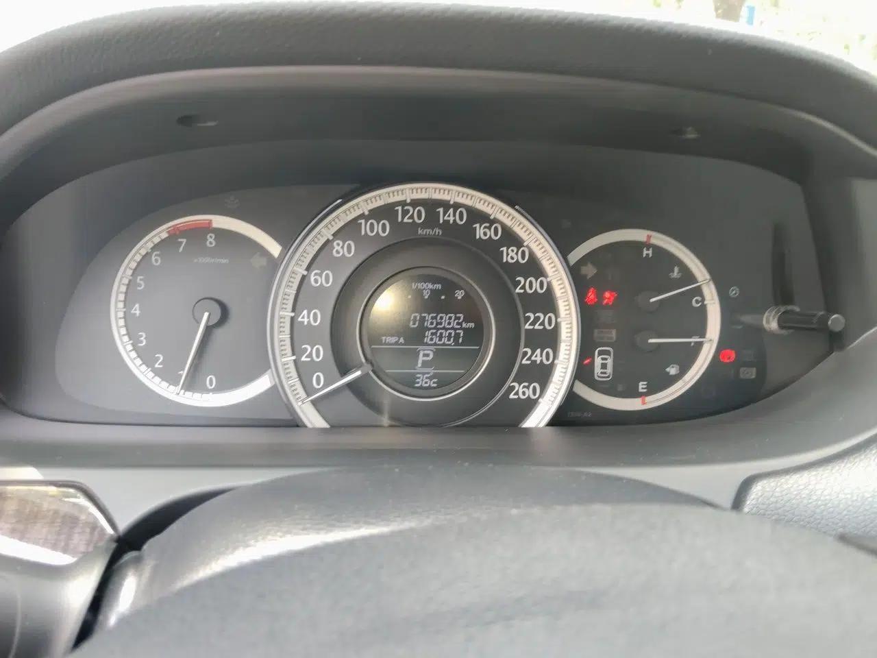Honda Accord 2014 2.4L EX Luxury Edition — миниатюра 11
