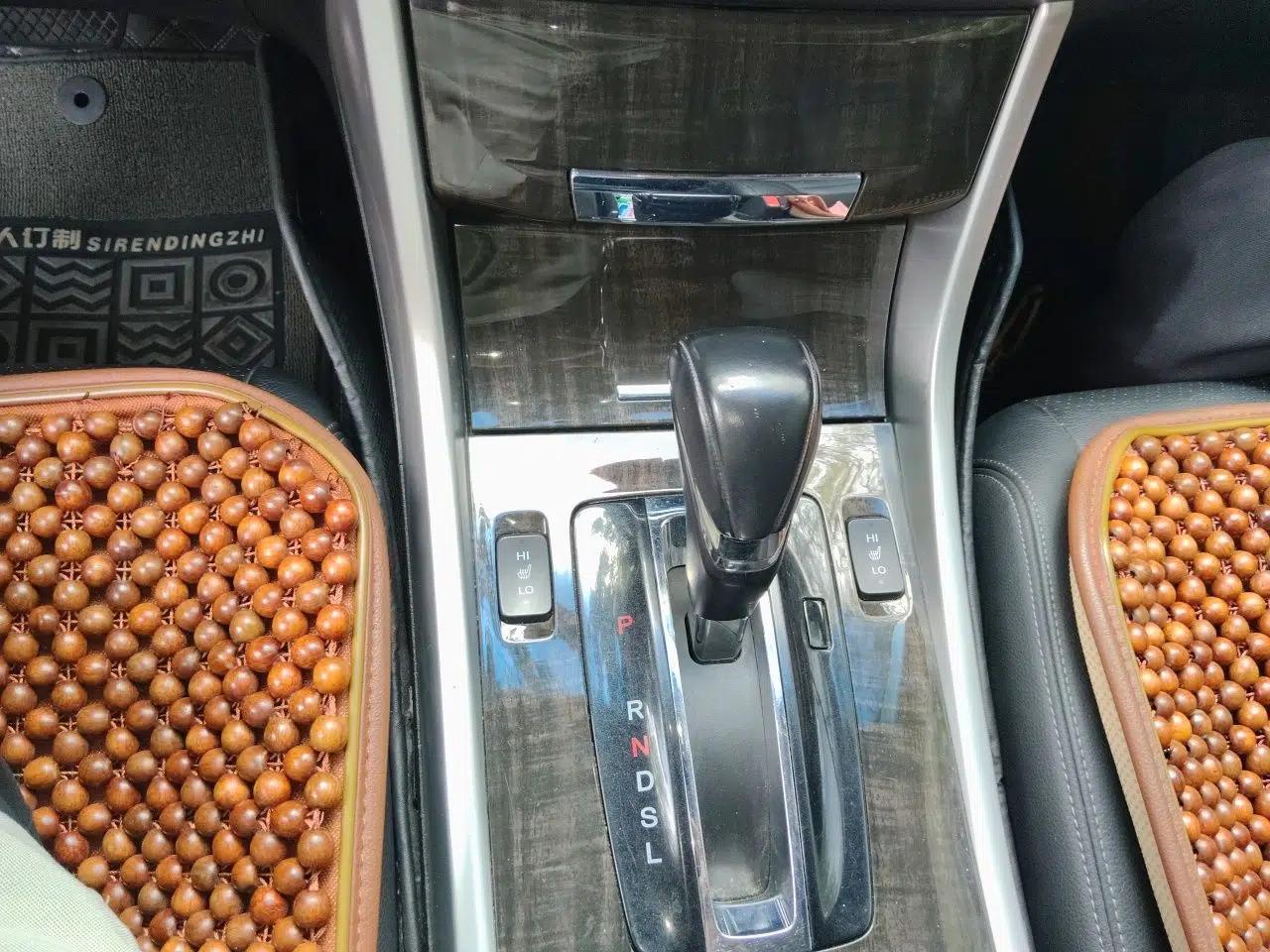 Honda Accord 2014 2.4L EX Luxury Edition — миниатюра 14