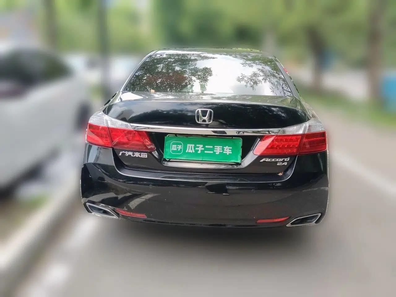 Honda Accord 2014 2.4L EX Luxury Edition — миниатюра 5