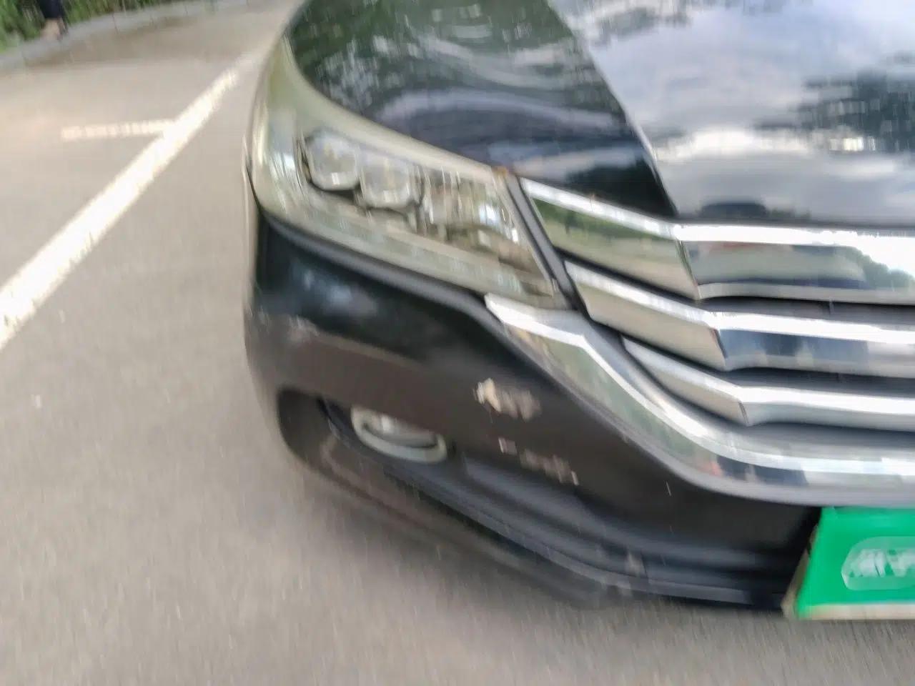 Honda Accord 2014 2.4L EX Luxury Edition — миниатюра 7
