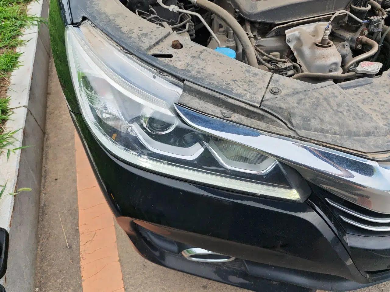 Honda Accord 2016 2.0L Comfort Edition — миниатюра 7
