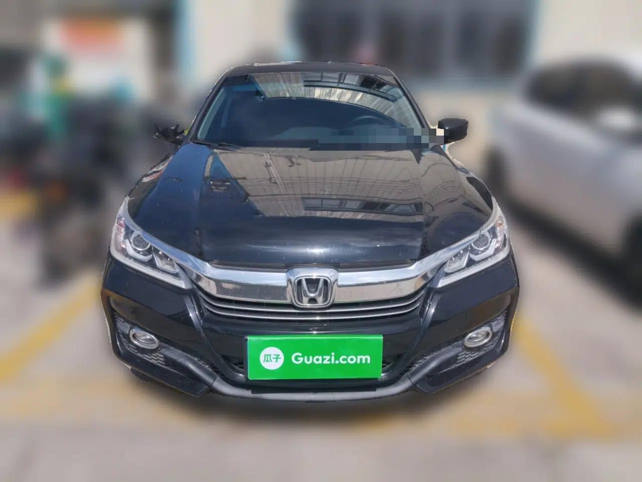 Honda Accord 2016 2.0L Comfort Edition — миниатюра 2