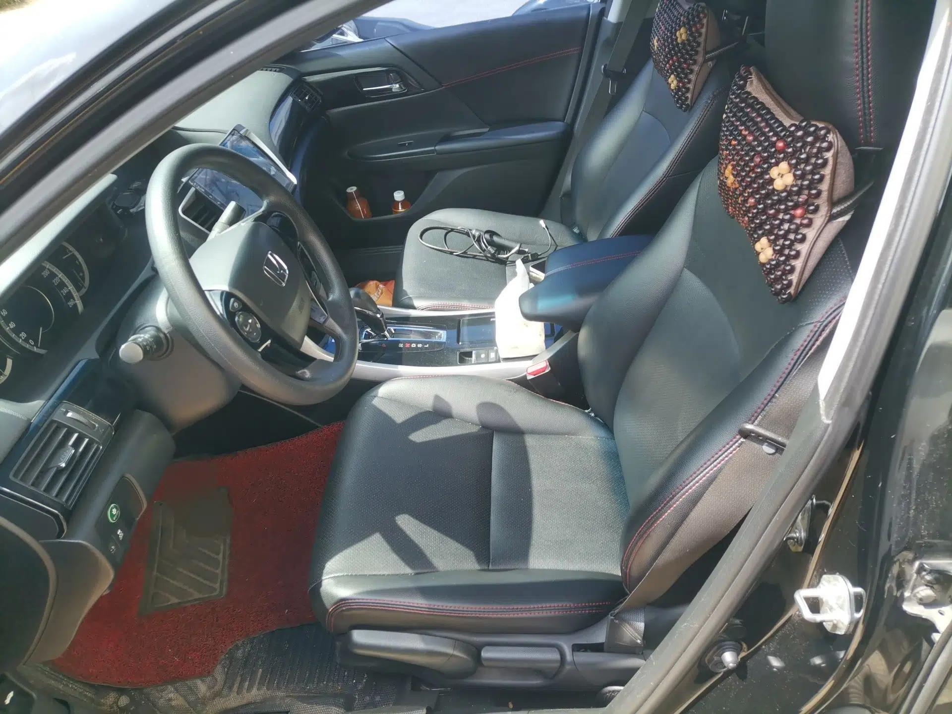 Honda Accord 2016 2.0L Comfort Edition — миниатюра 15
