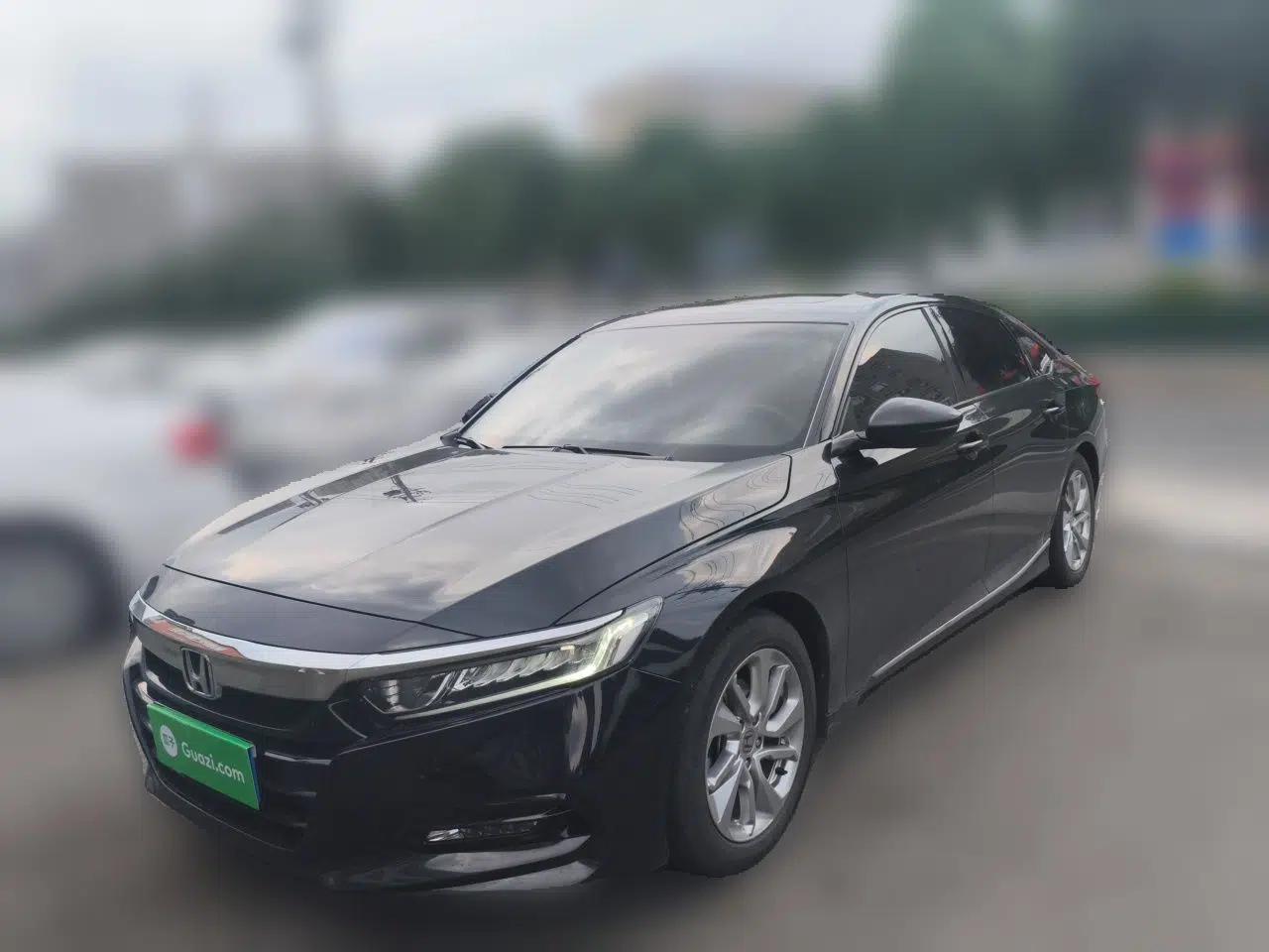 Honda Accord 2018 260TURBO Elite Edition China V — миниатюра 1