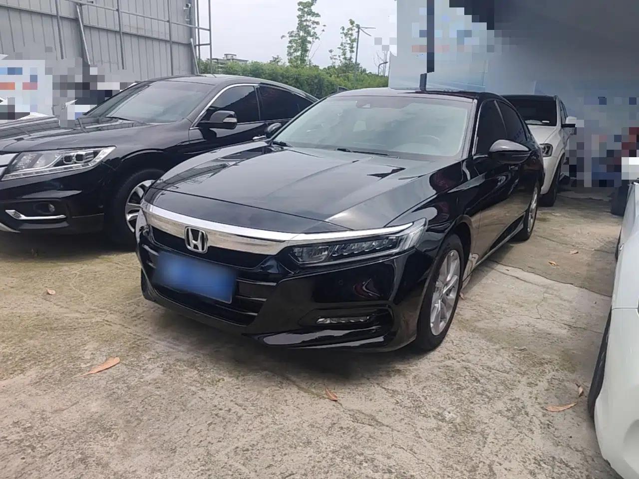 Honda Accord 2018 260TURBO Luxury Edition China VI — миниатюра 1