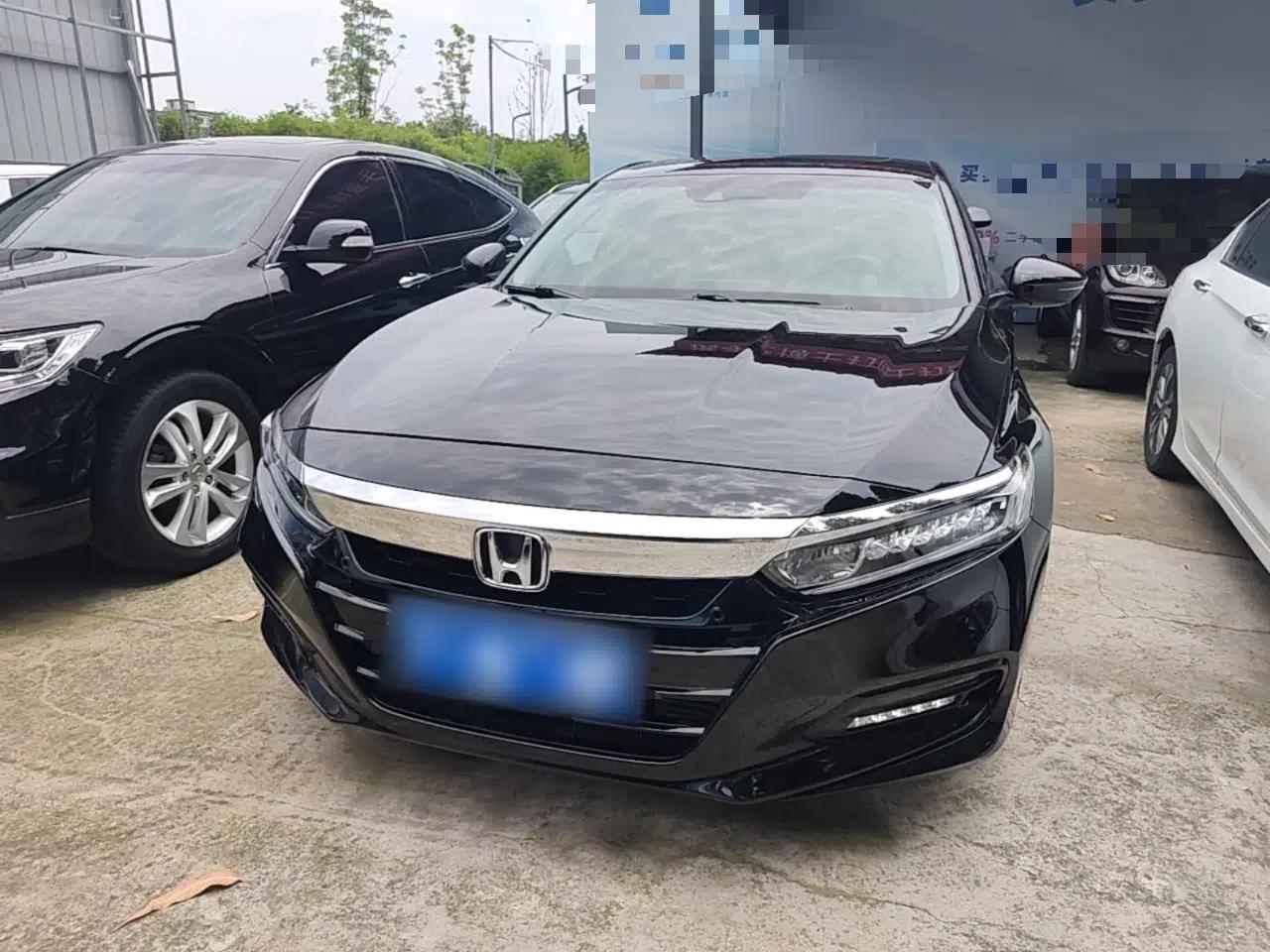 Honda Accord 2018 260TURBO Luxury Edition China VI — миниатюра 2