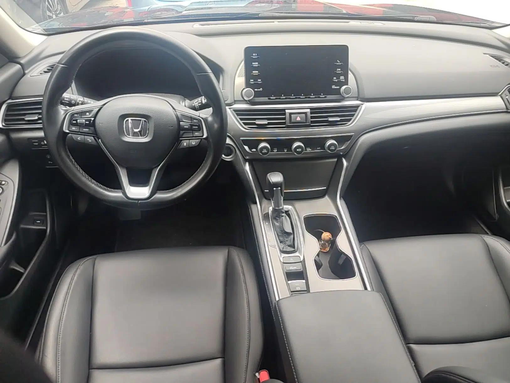 Honda Accord 2018 260TURBO Luxury Edition China VI — миниатюра 17