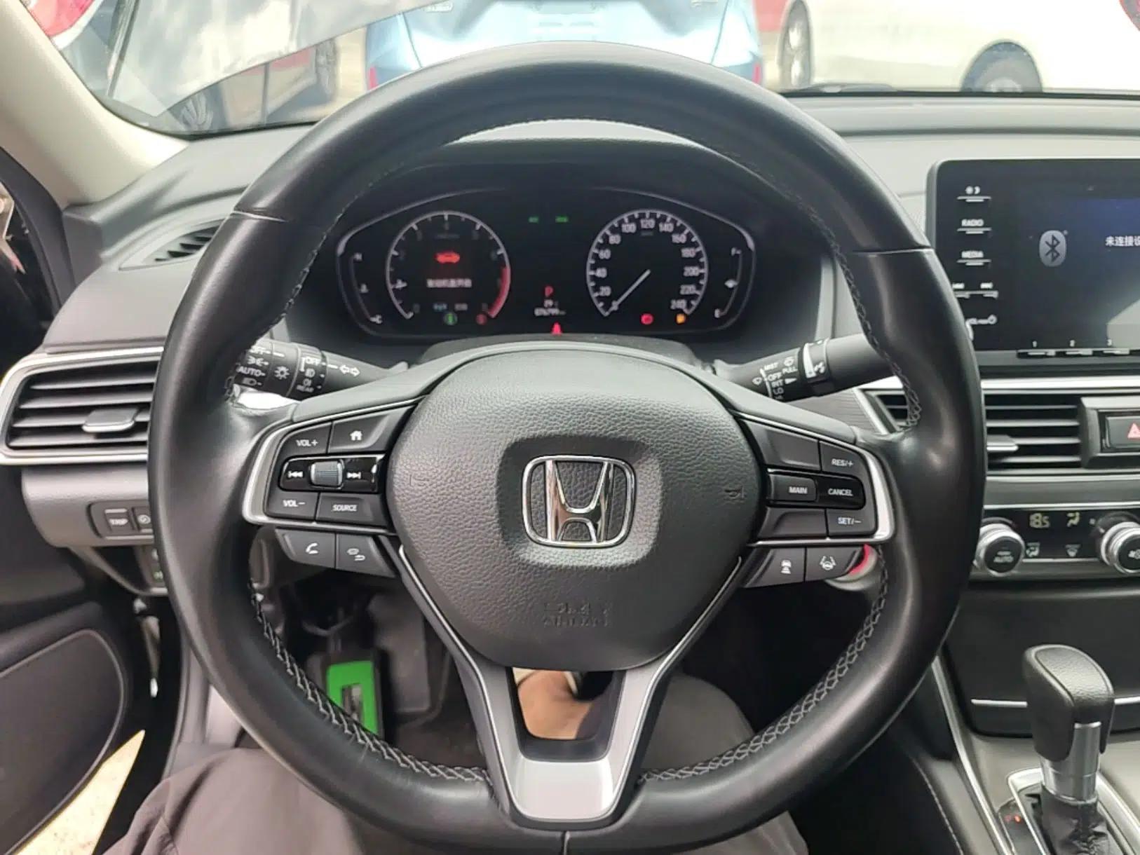 Honda Accord 2018 260TURBO Luxury Edition China VI — миниатюра 18