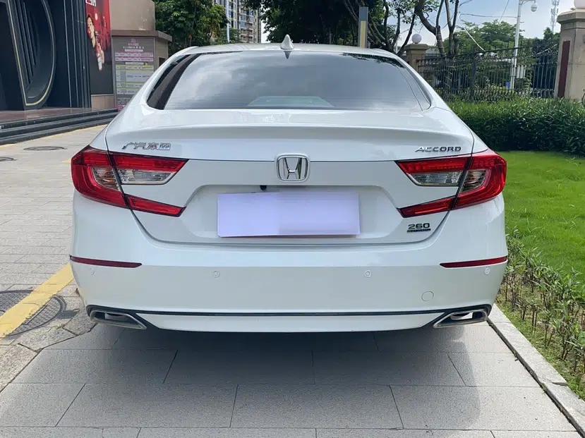 Honda Accord 2018 260TURBO Elite Edition China VI — миниатюра 12