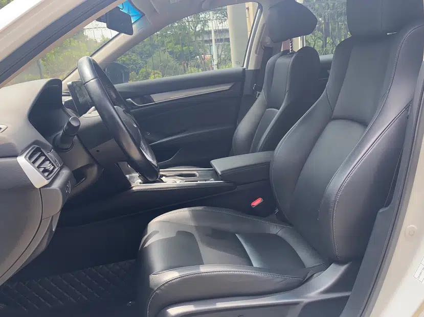 Honda Accord 2018 260TURBO Elite Edition China VI — миниатюра 23