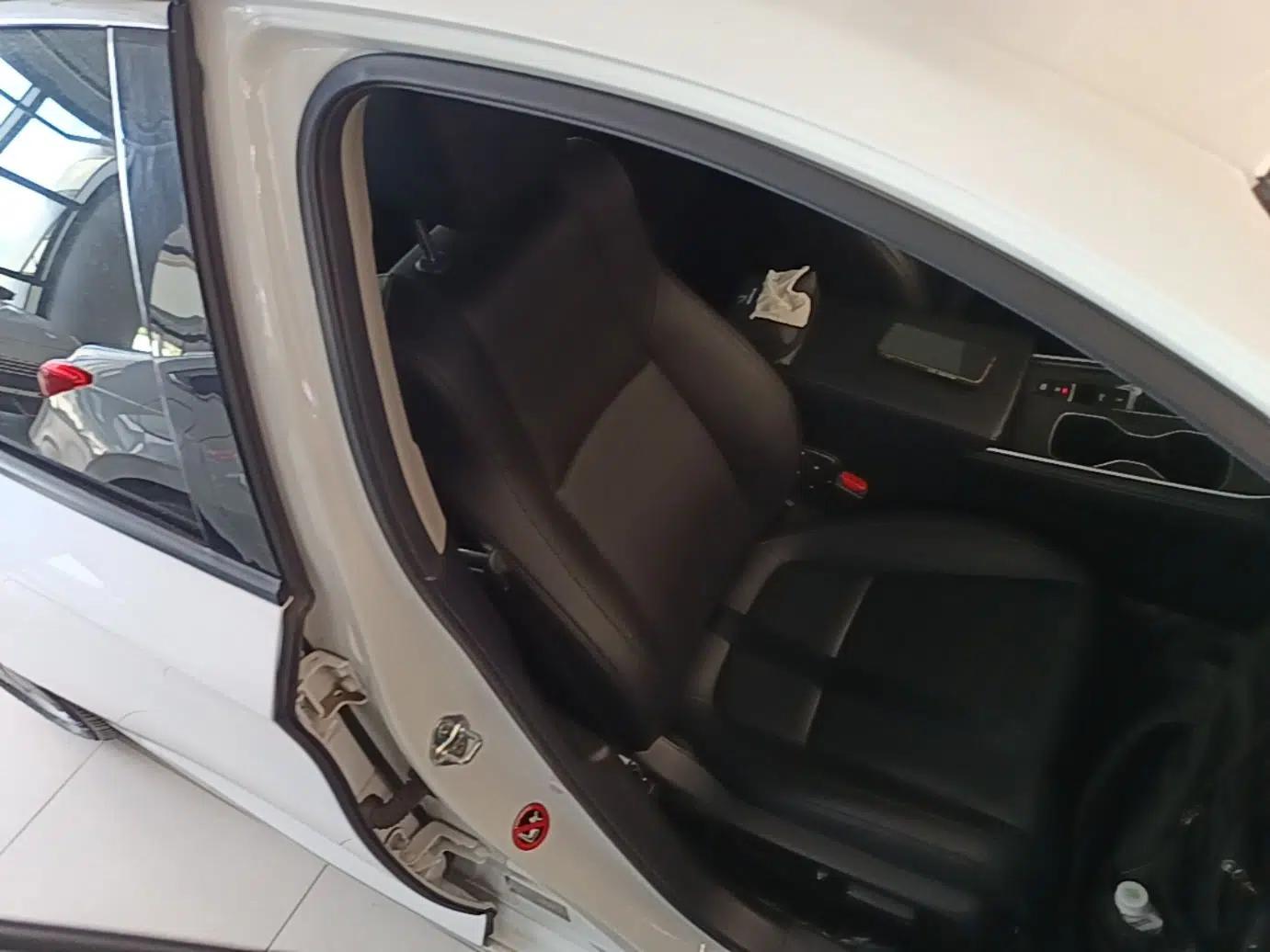 Honda Accord 2018 260TURBO Elite Edition China VI — миниатюра 25