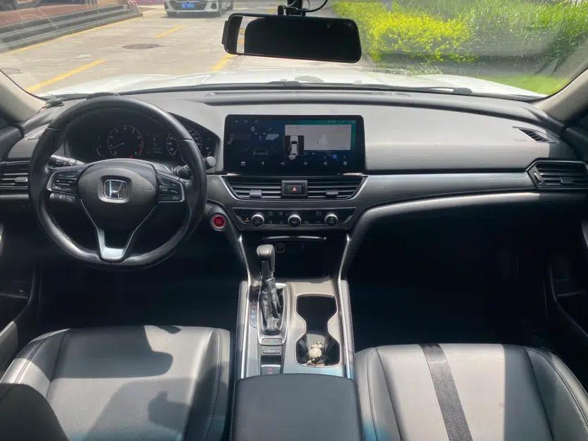 Honda Accord 2018 260TURBO Elite Edition China VI — миниатюра 31