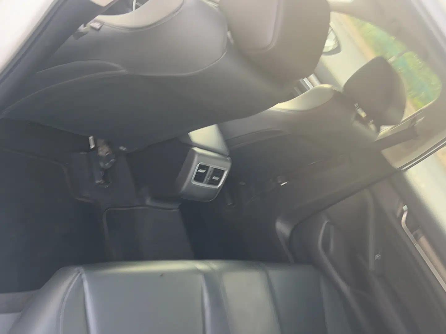 Honda Accord 2018 230TURBO Comfort Edition China VI Emission Standard — миниатюра 24