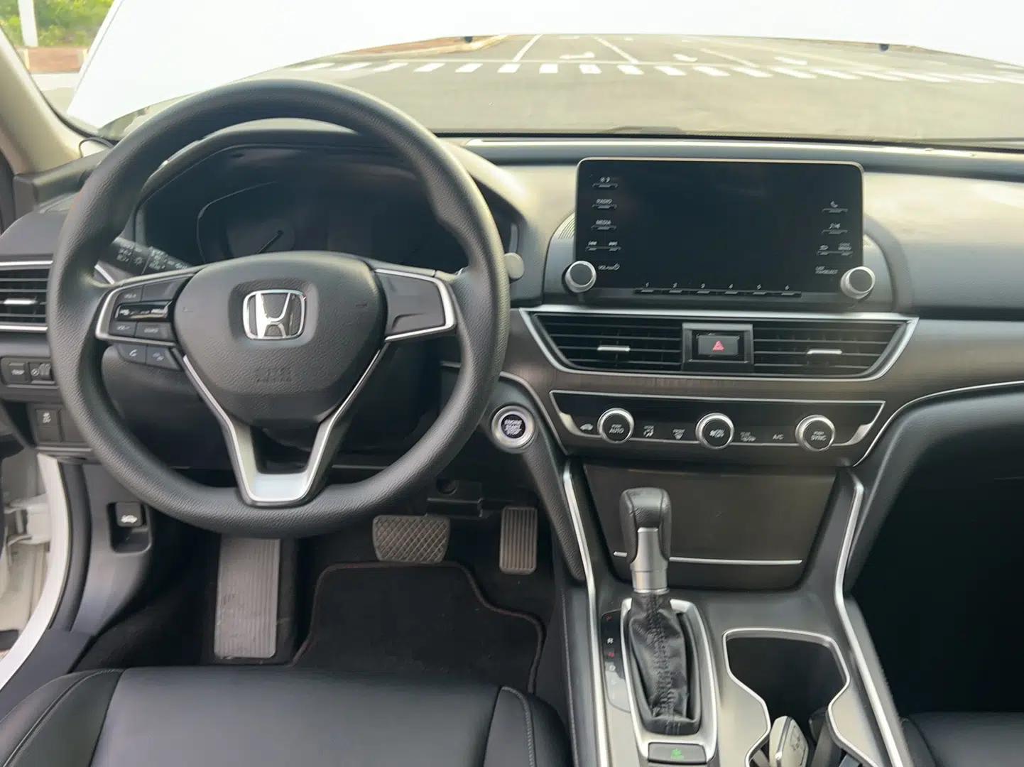 Honda Accord 2018 230TURBO Comfort Edition China VI Emission Standard — миниатюра 25
