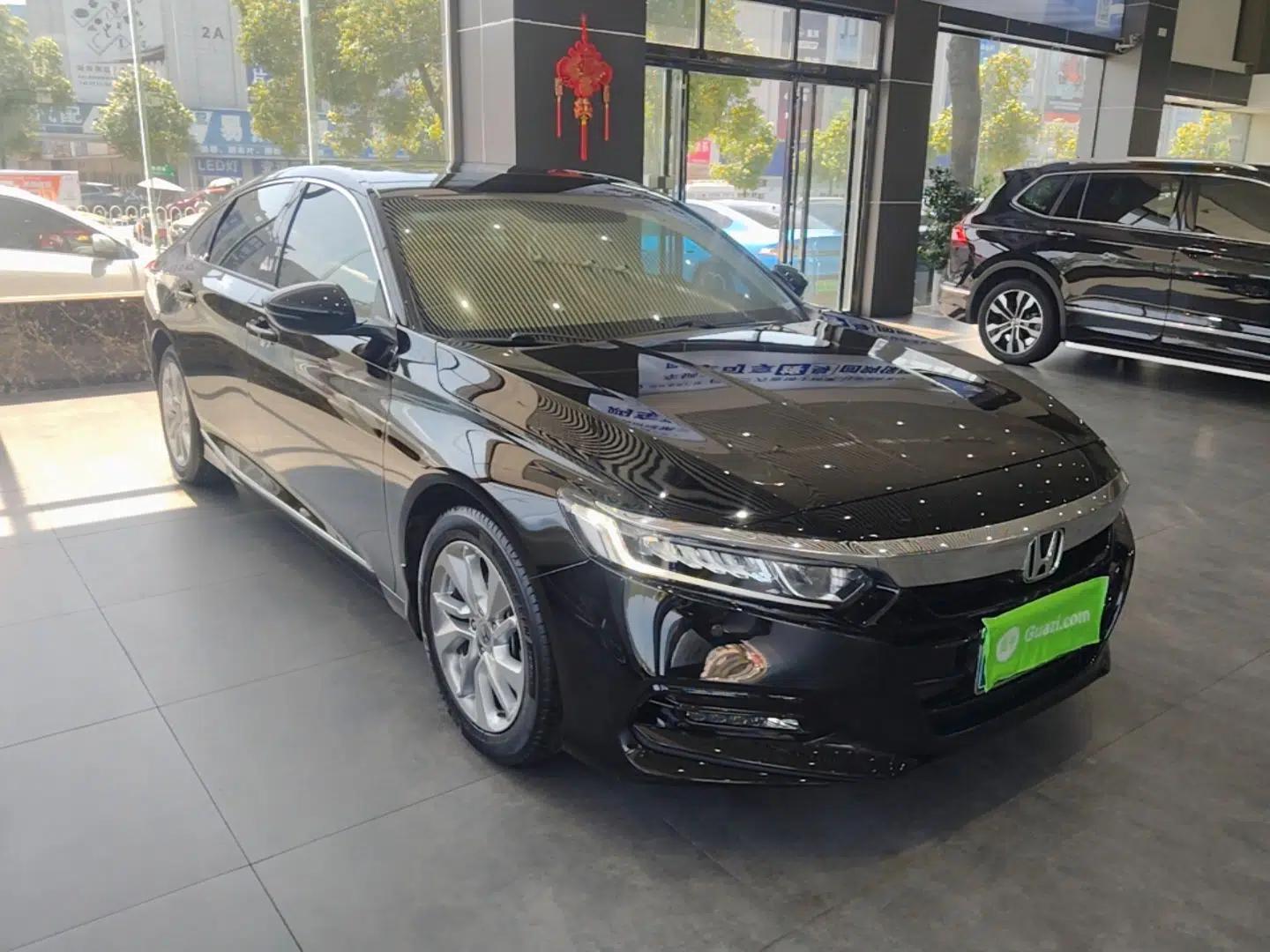 Honda Accord 2018 260TURBO Elite Edition China VI — миниатюра 3