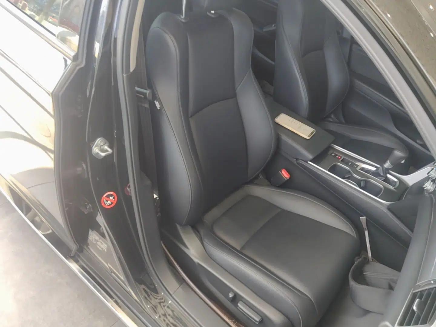 Honda Accord 2018 260TURBO Elite Edition China VI — миниатюра 24