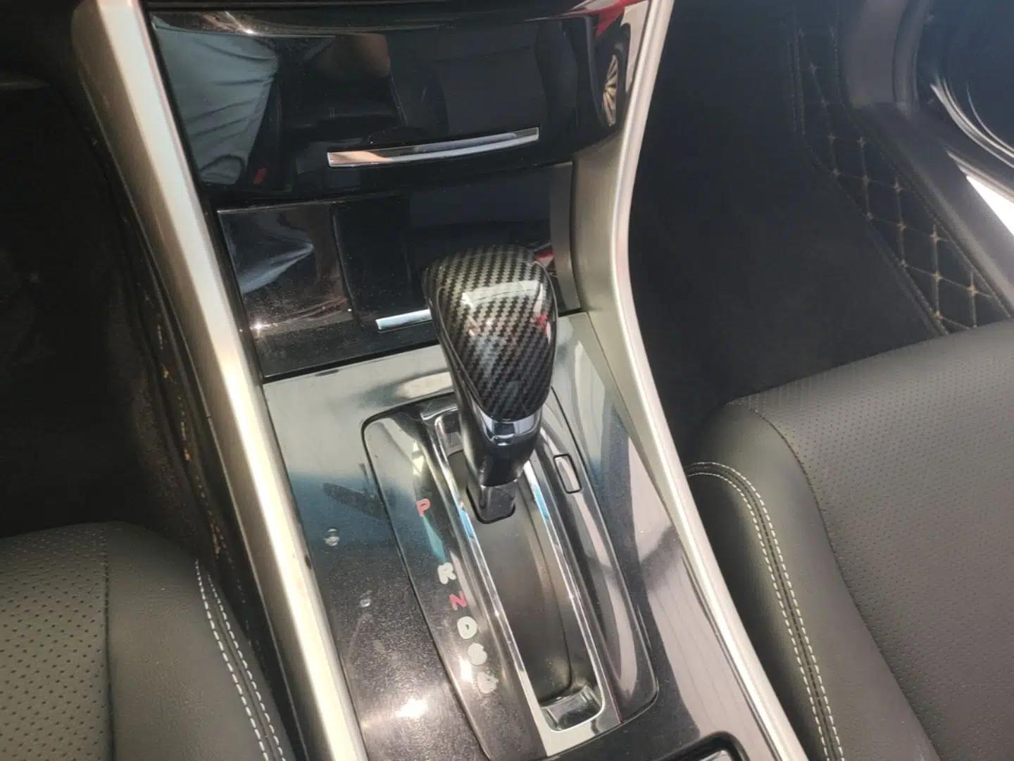 Honda Accord 2016 2.0L Comfort Edition — миниатюра 16