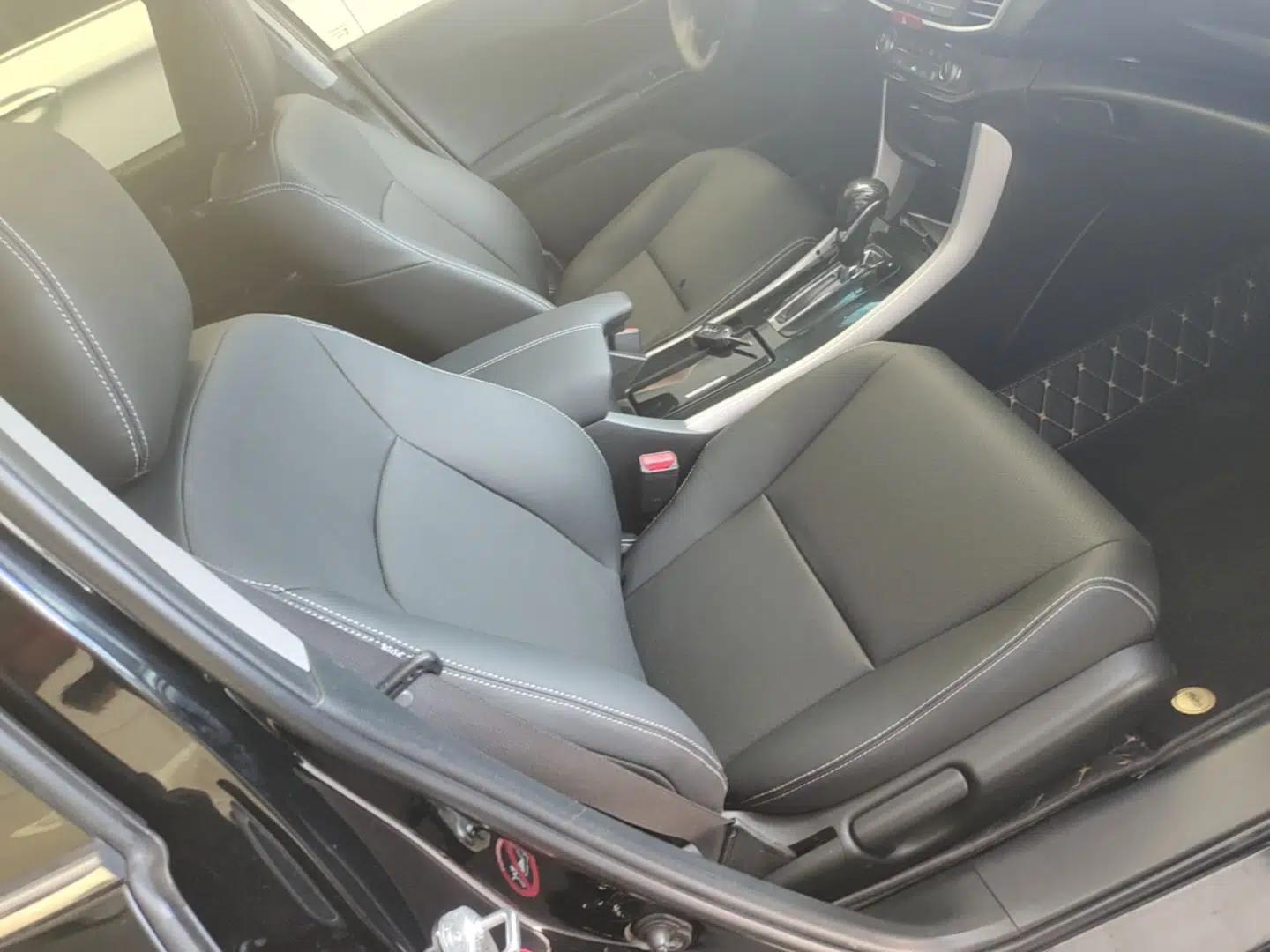 Honda Accord 2016 2.0L Comfort Edition — миниатюра 19