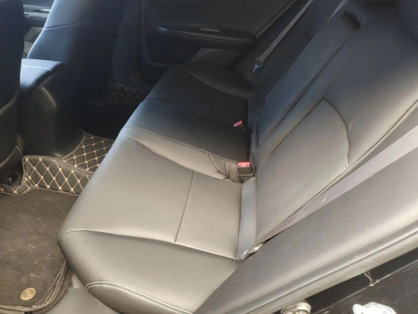 Honda Accord 2016 2.0L Comfort Edition — миниатюра 20