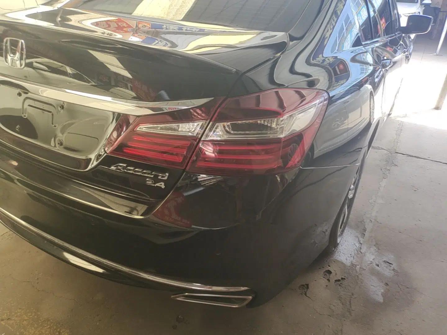 Honda Accord 2016 2.0L Comfort Edition — миниатюра 9