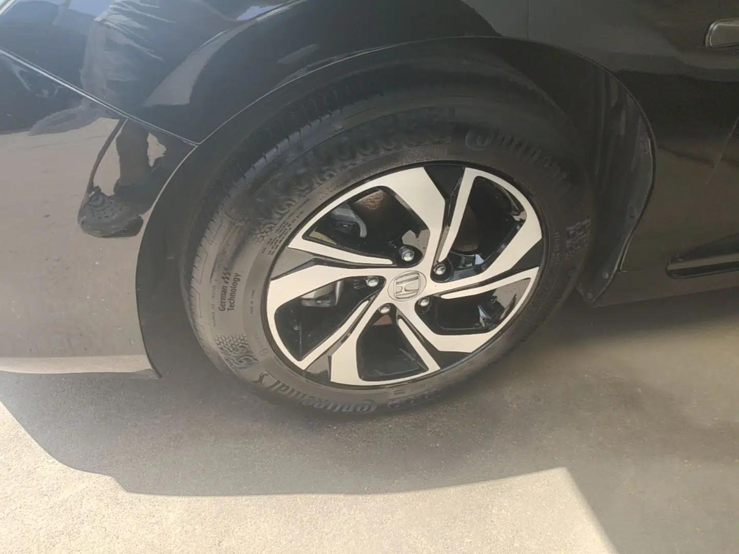 Honda Accord 2016 2.0L Comfort Edition — миниатюра 10