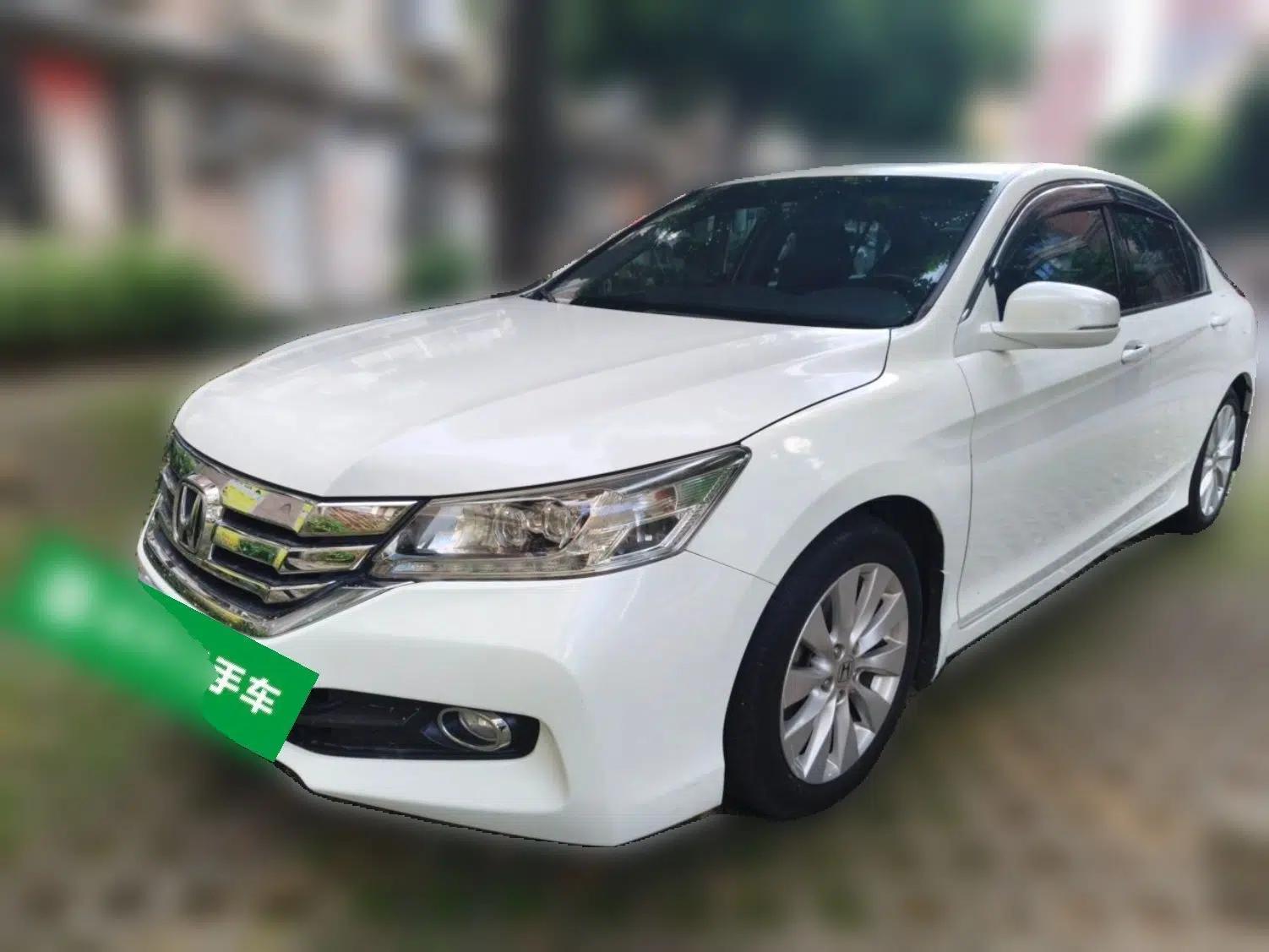 Honda Accord 2014 2.4L EX Luxury Edition — миниатюра 1