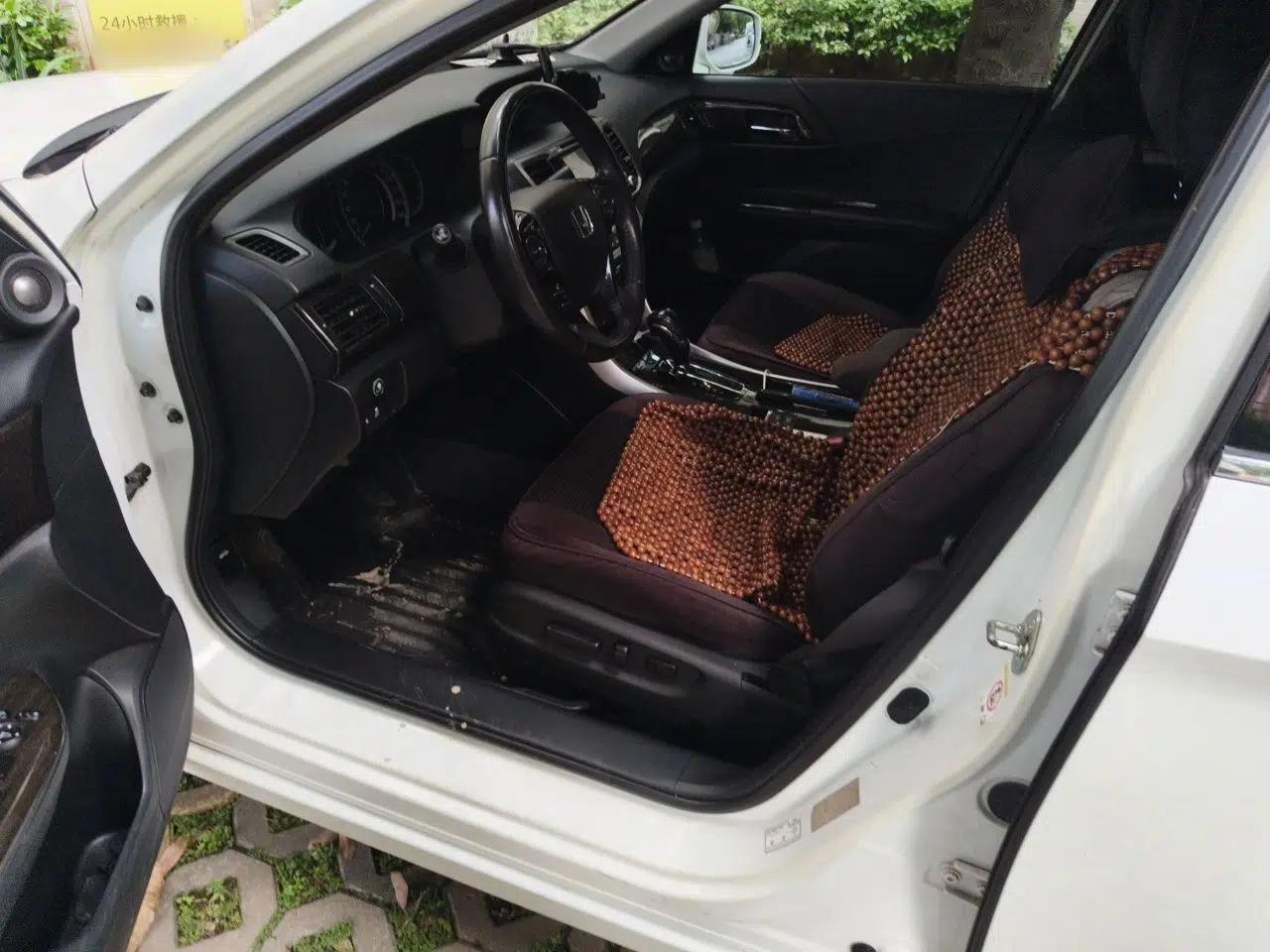 Honda Accord 2014 2.4L EX Luxury Edition — миниатюра 16
