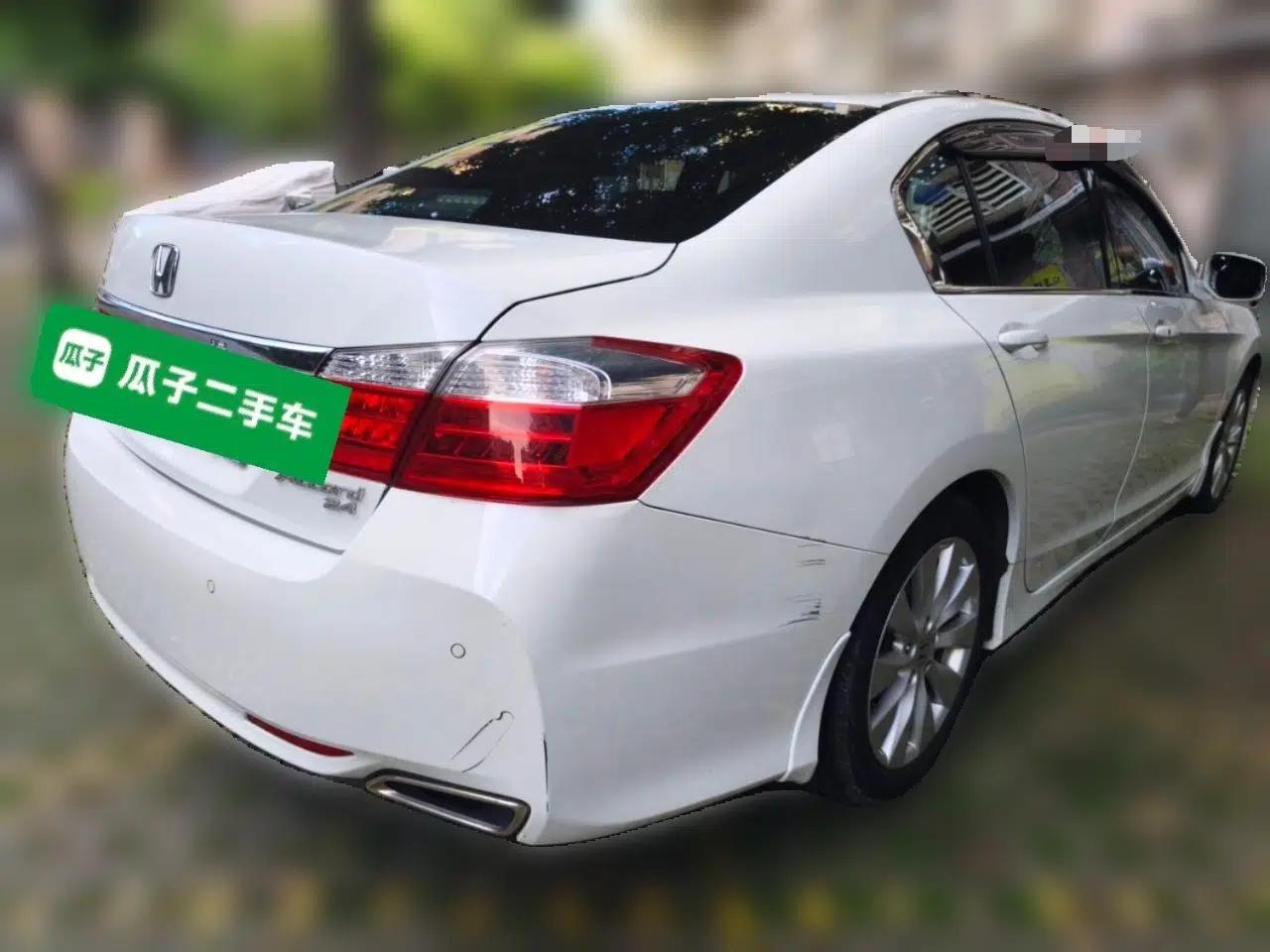 Honda Accord 2014 2.4L EX Luxury Edition — миниатюра 6