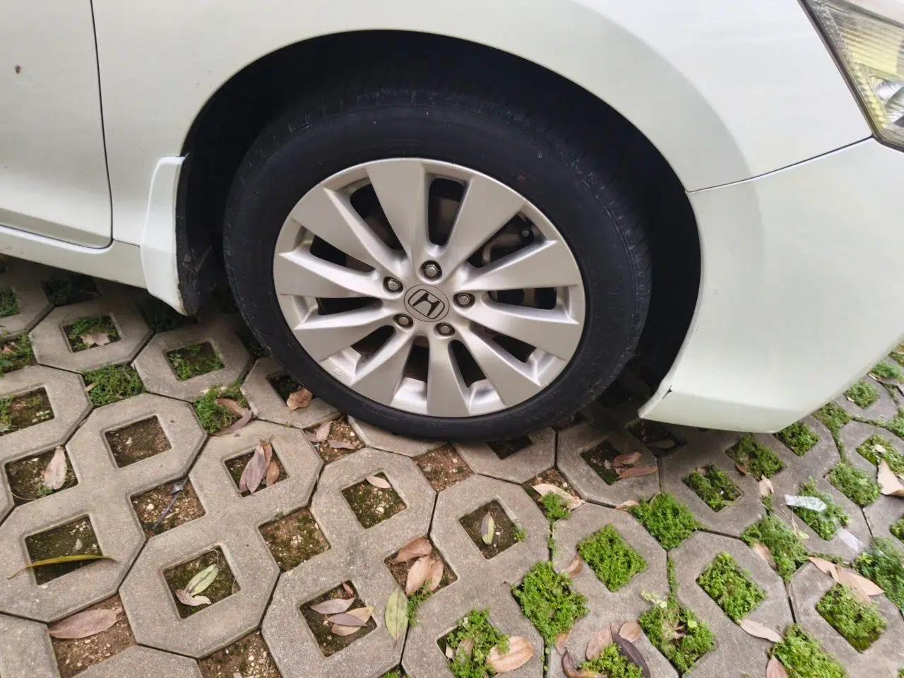 Honda Accord 2014 2.4L EX Luxury Edition — миниатюра 8