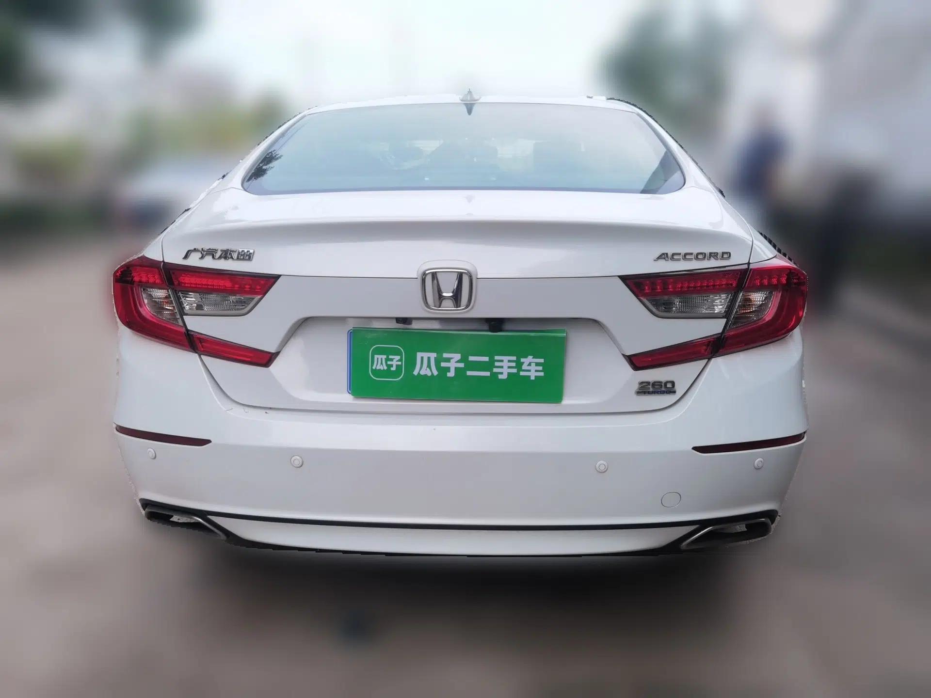 Honda Accord 2018 260TURBO Elite Edition China V — миниатюра 5
