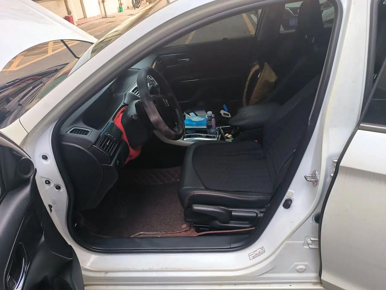 Honda Accord 2016 Hybrid 2.0L Sharp Edition — миниатюра 15