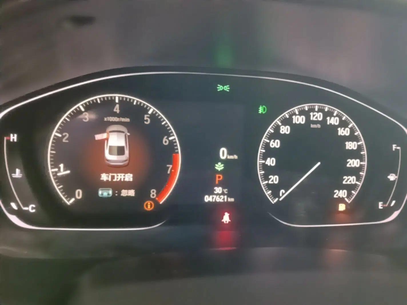 Honda Accord 2022 260TURBO Luxury Edition — миниатюра 14